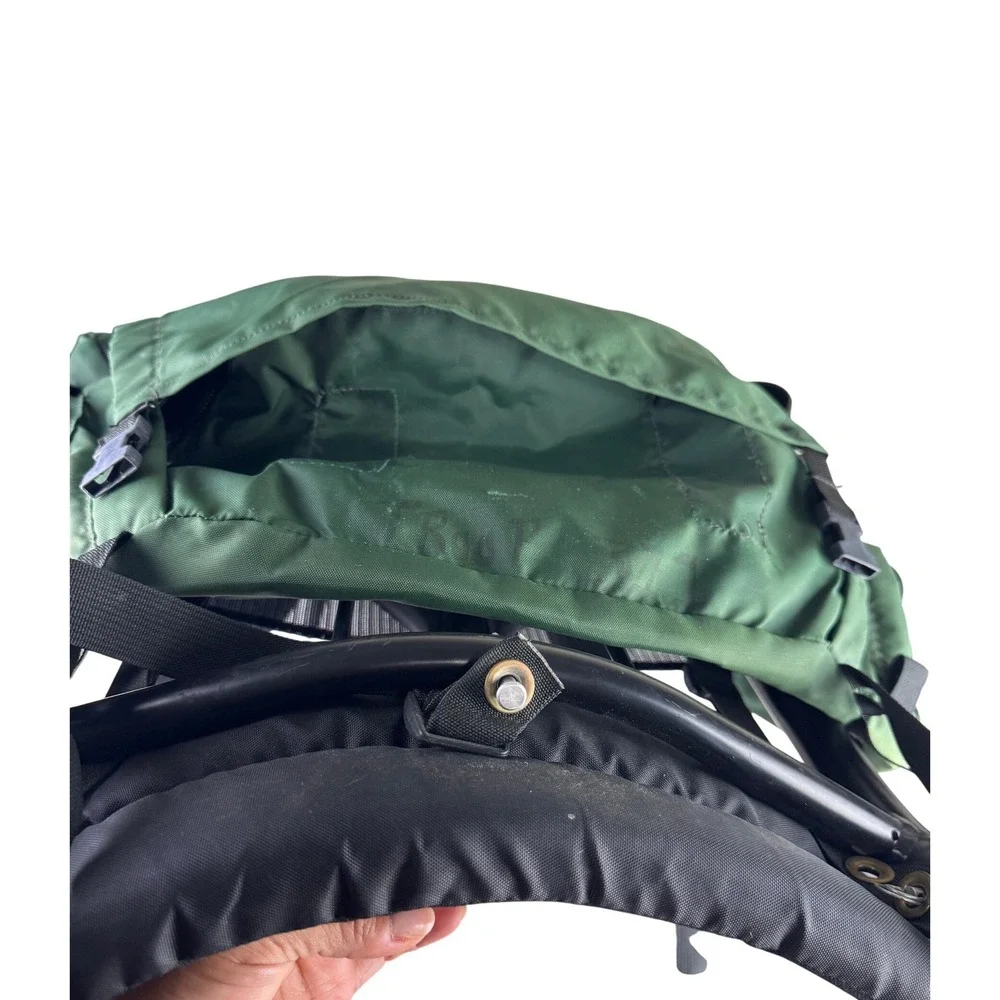 Vintage Trekker Wonderland External Frame Hiking Backpack Green Camping Rucksack